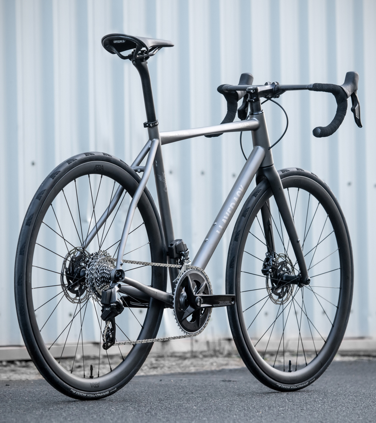 RJACK-SRAM-AERA-2