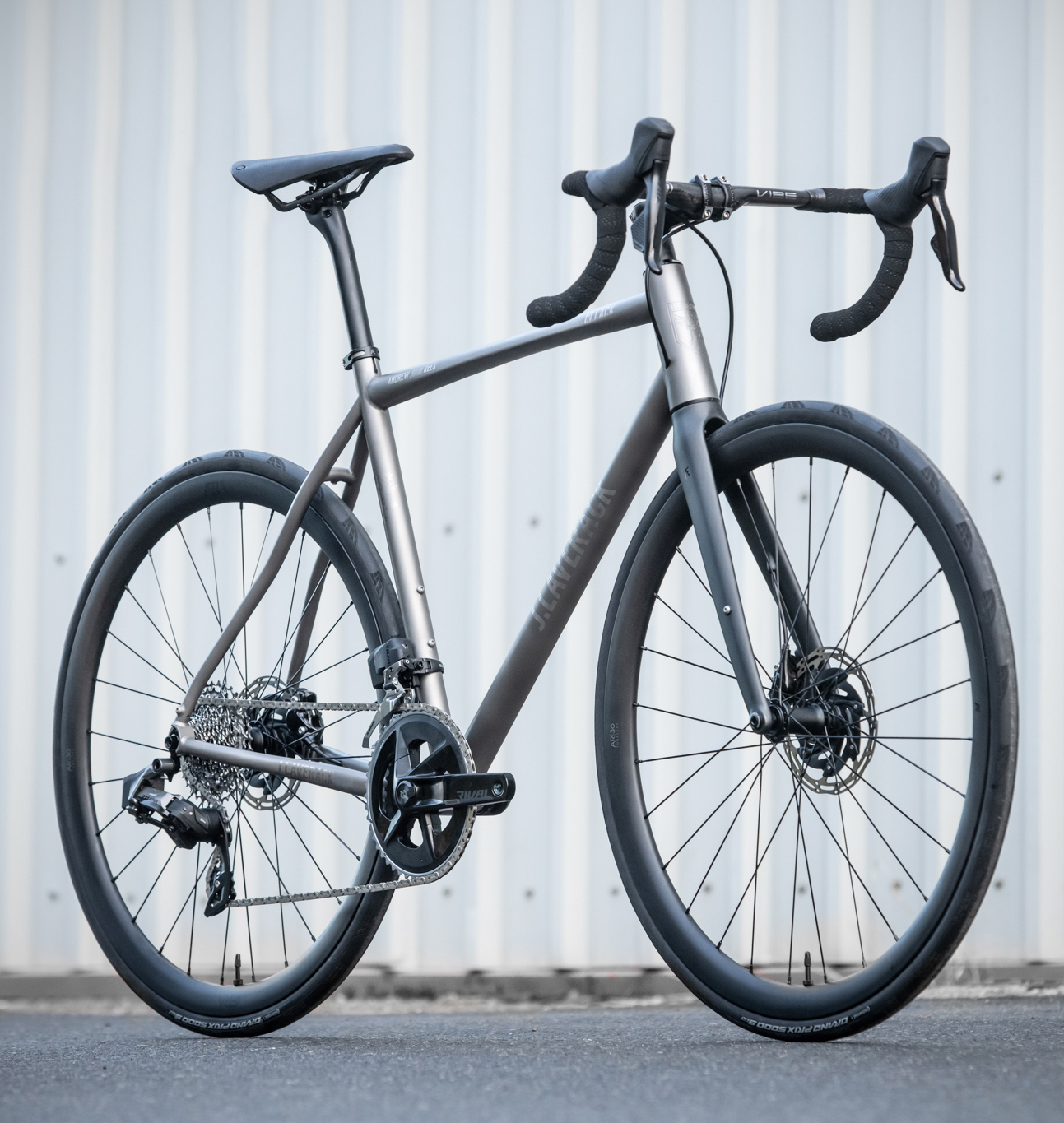 RJACK-SRAM-AERA-3