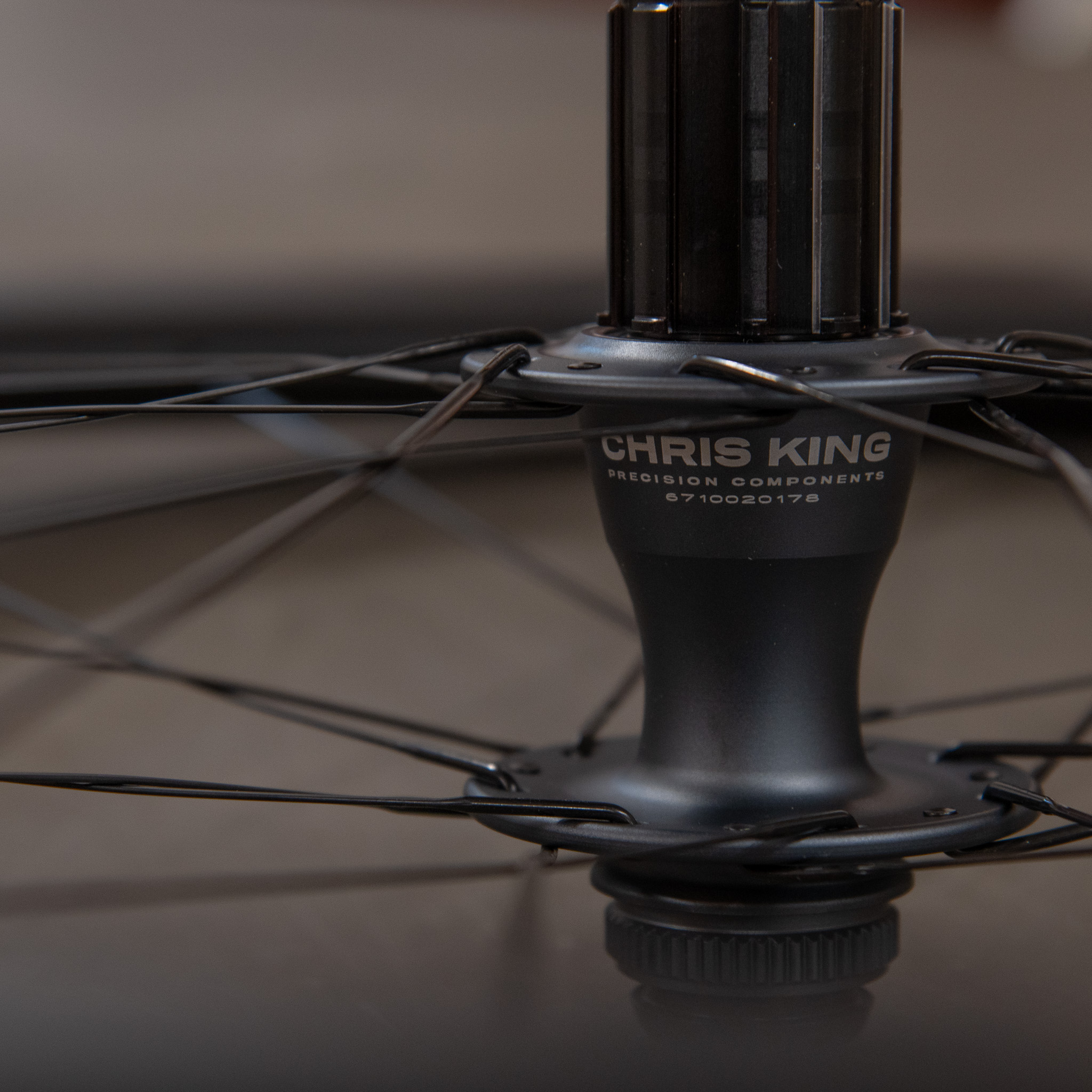 ÆRA AR|56 Carbon Wheelset with 28 hole Chris King R45D Centrelock