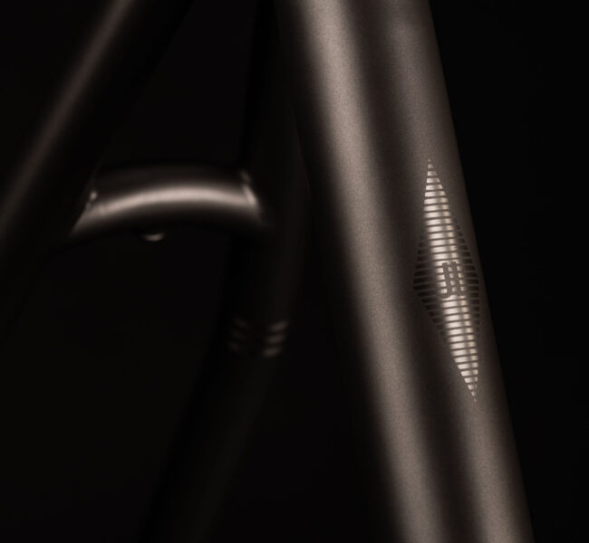 J.Laverack AM64 titanium frame - 13