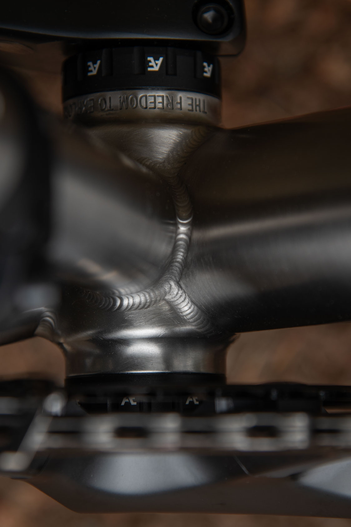 J.Laverack J.ACK II Di2 AR36 wheels - 22