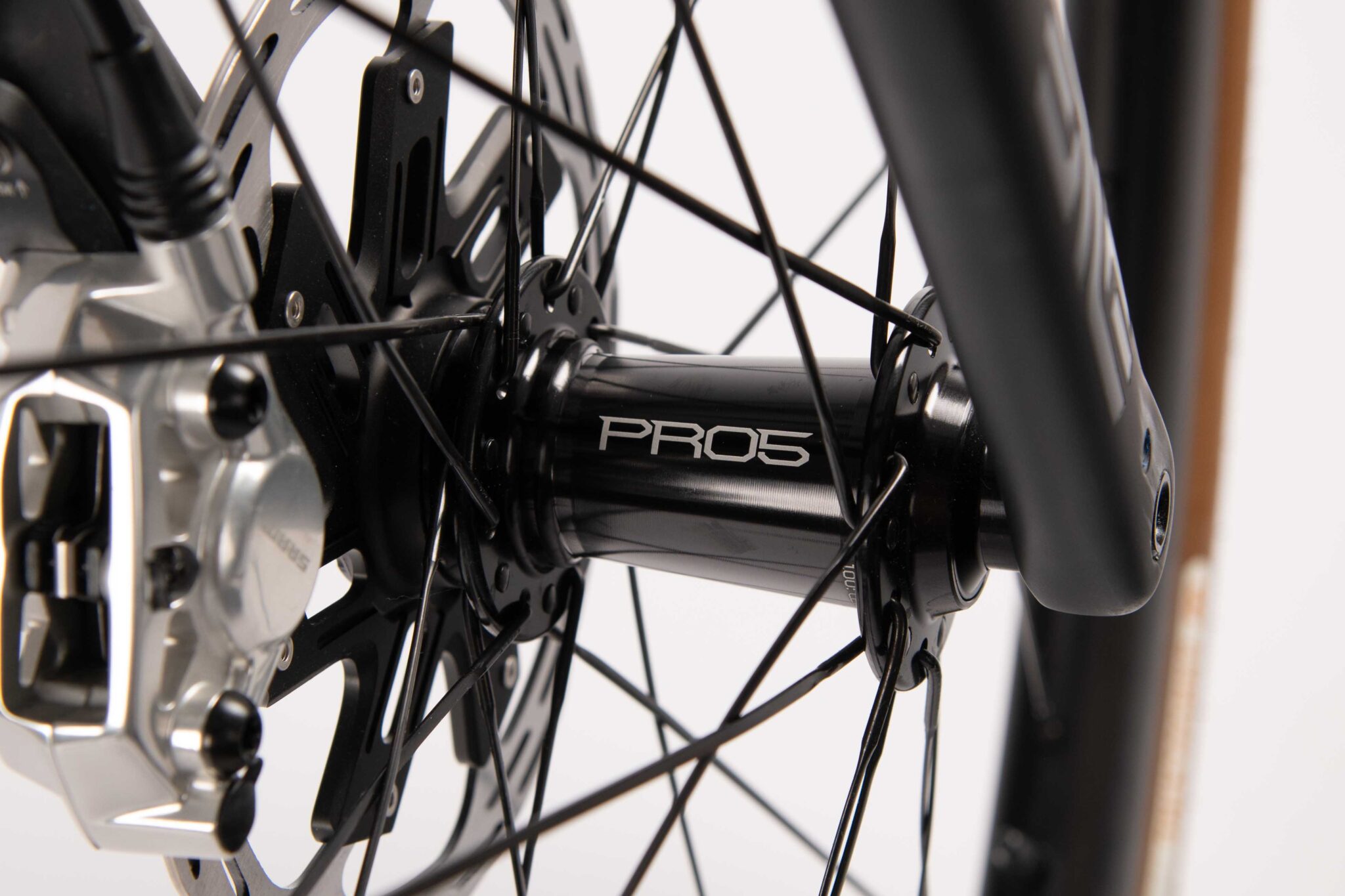 GRiT-III-SRAM-RED-ENVE-In-Route-08