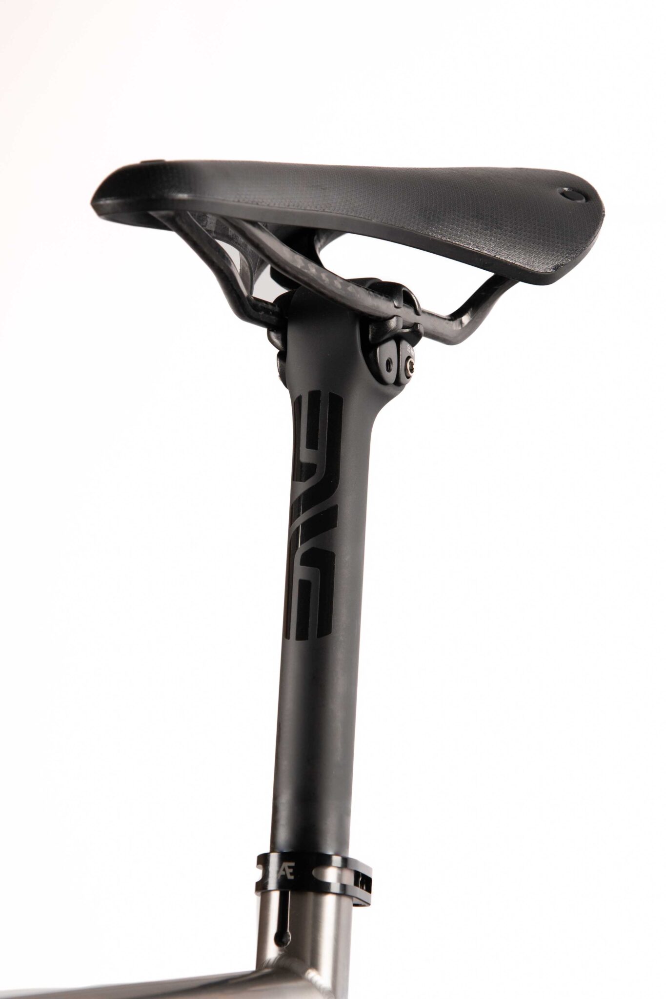 GRiT-III-SRAM-RED-ENVE-In-Route-10