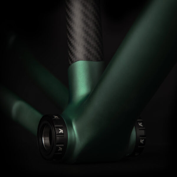 J.Laverack AM64 Carbon Frameset 03 2