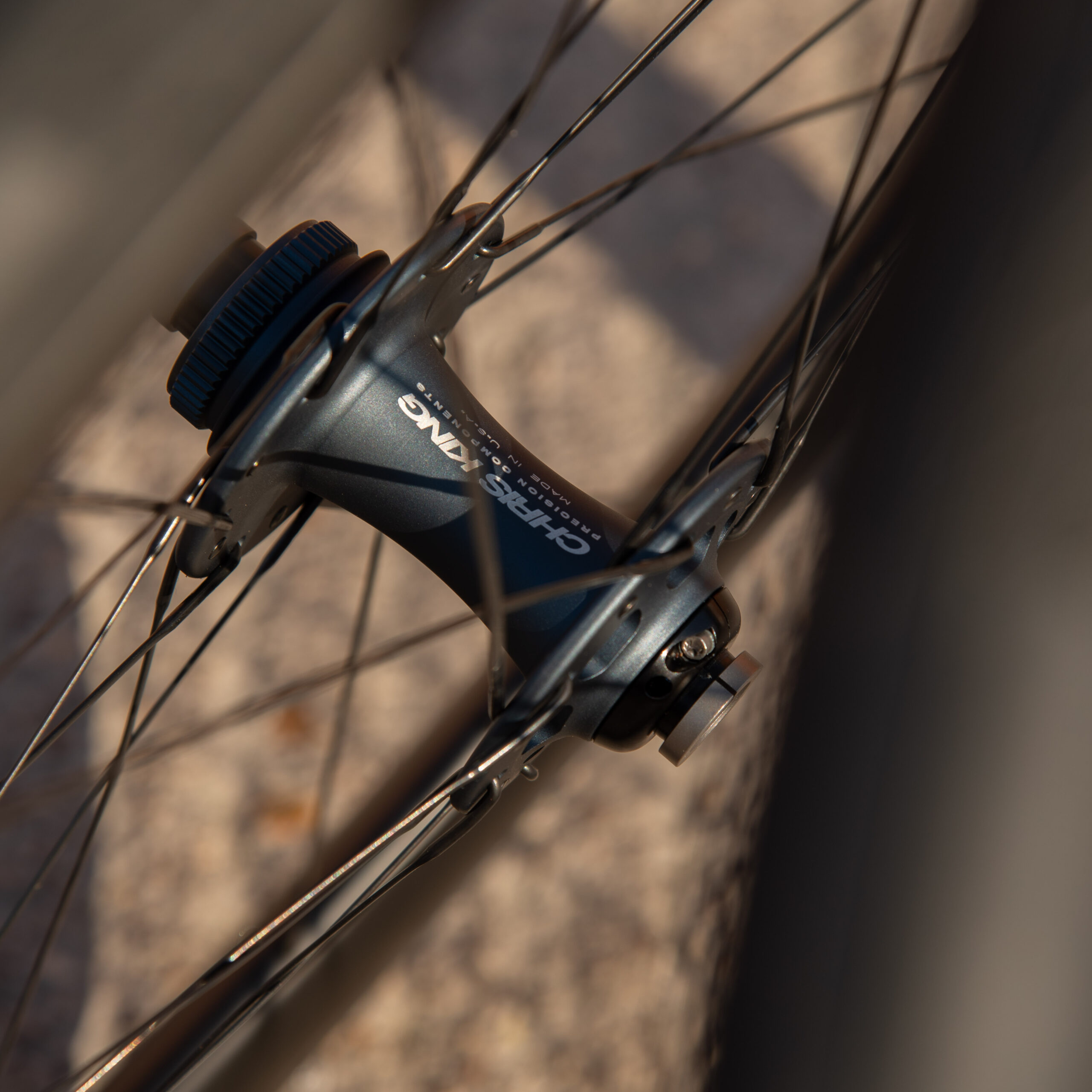 ÆRA AR|46 Carbon Wheels Midnight Blue Chris King - J.Laverack Bicycles