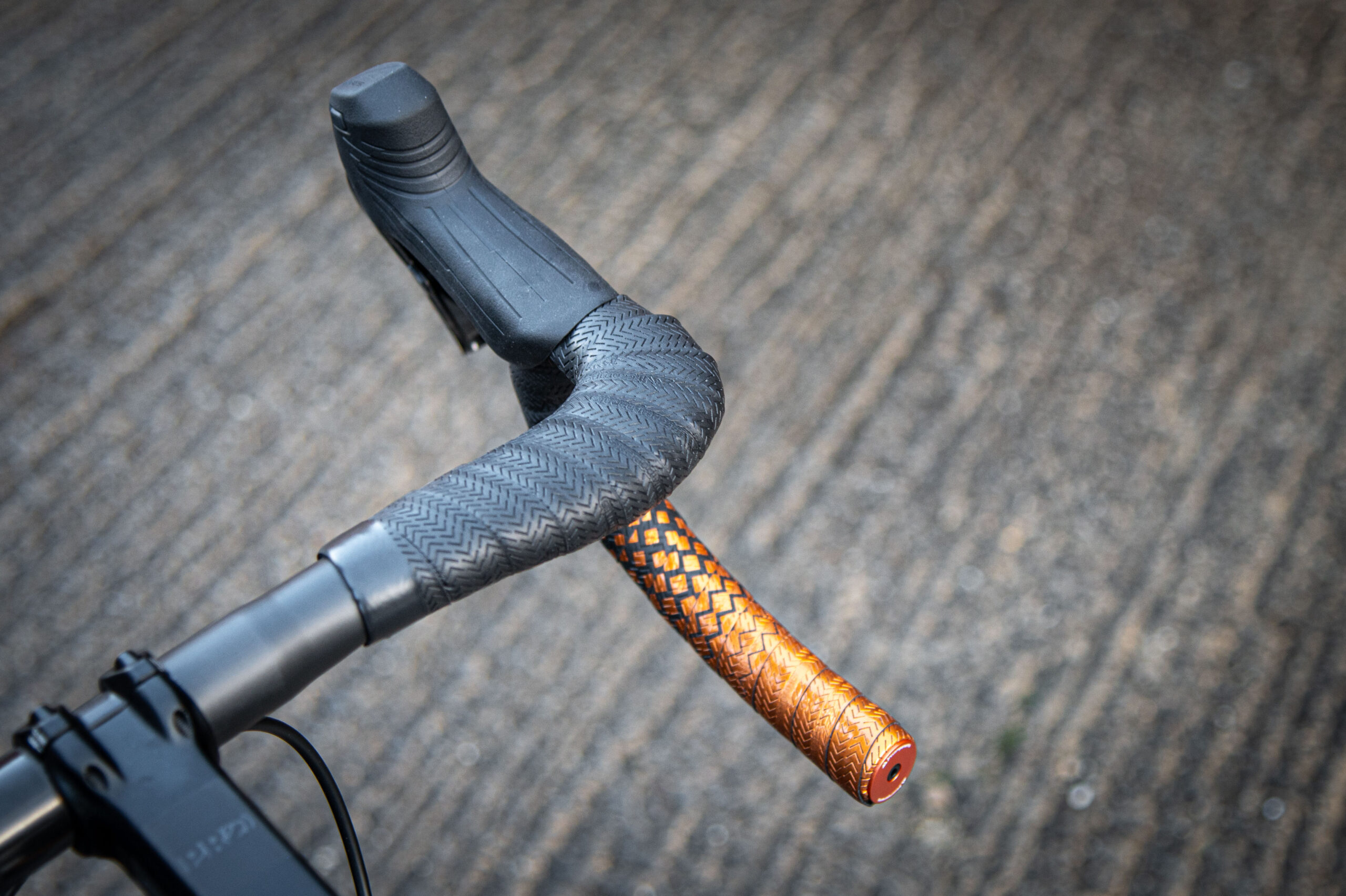 JACK-UDH-SRAM-Force-Painted-Orange-Blue-Web-Res-08